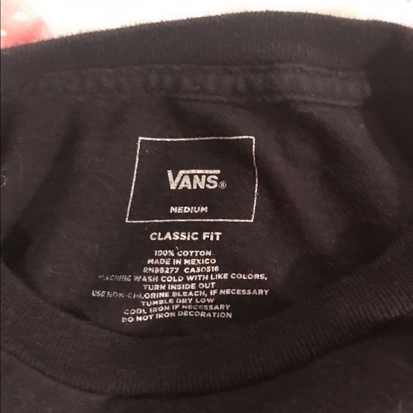 Two Vans long sleeve tees ( both medium ) - Picture 5 of 5